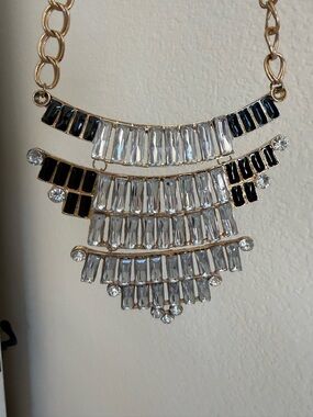 Gold-Tone Crystal Fringe Necklace - Black & Clear Accents - EUC!